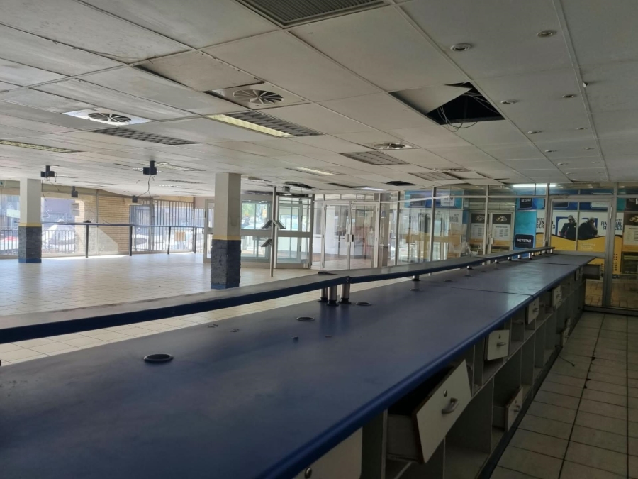 To Let Commercial Property for Rent in Nelspruit Mpumalanga
