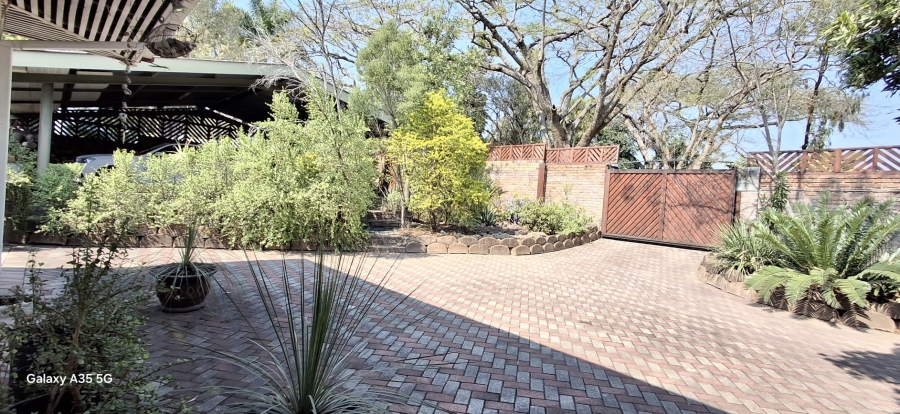4 Bedroom Property for Sale in Nelspruit Ext 2 Mpumalanga