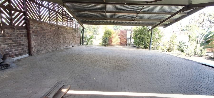 4 Bedroom Property for Sale in Nelspruit Ext 2 Mpumalanga