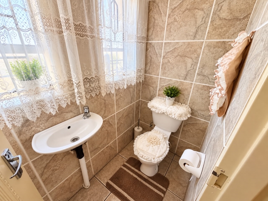 4 Bedroom Property for Sale in Reyno Ridge Mpumalanga