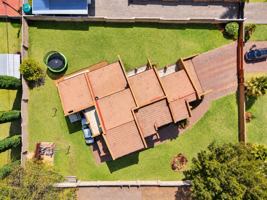 4 Bedroom Property for Sale in Reyno Ridge Mpumalanga