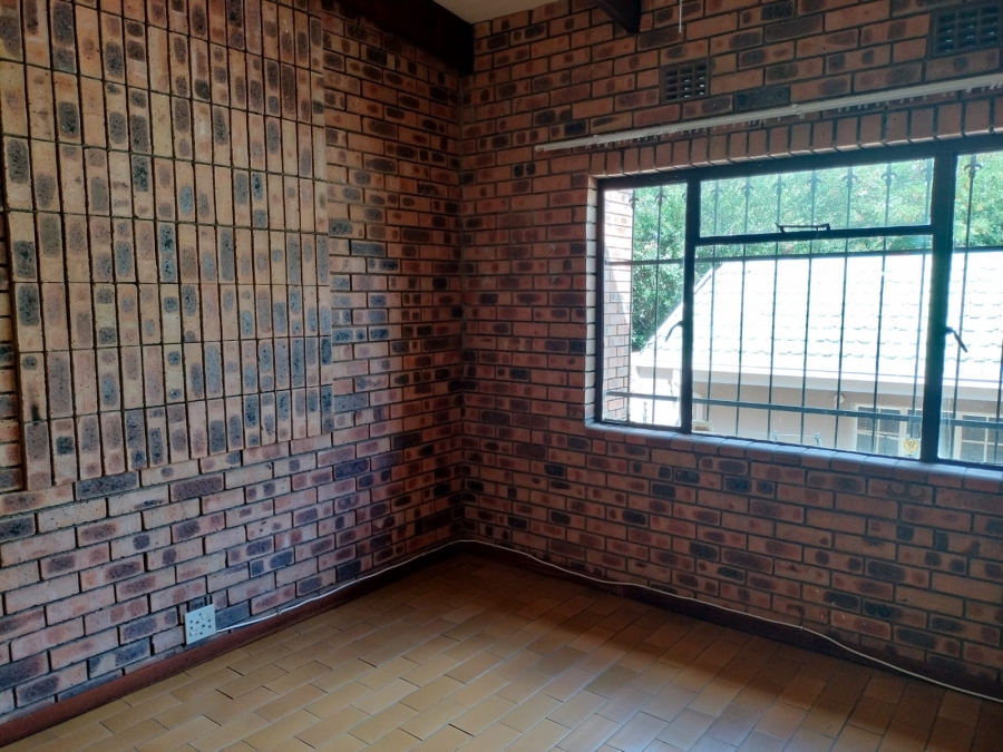 To Let 4 Bedroom Property for Rent in West Acres Mpumalanga