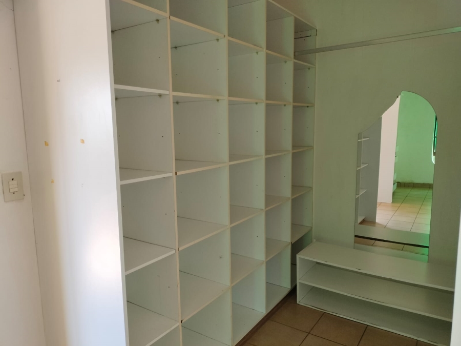 To Let 4 Bedroom Property for Rent in West Acres Mpumalanga