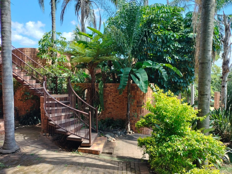 To Let 4 Bedroom Property for Rent in West Acres Mpumalanga