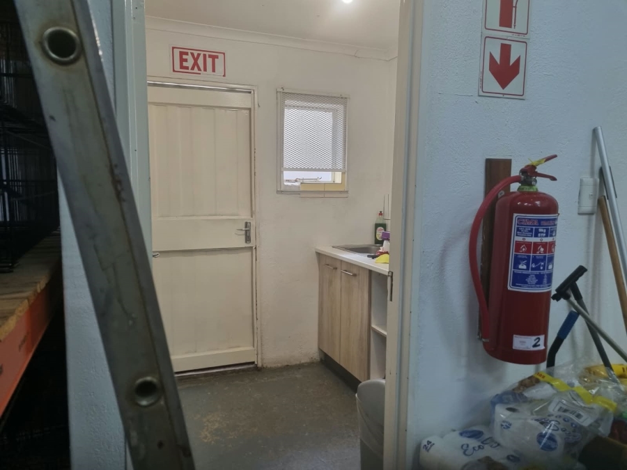 To Let Commercial Property for Rent in Riverside Park Mpumalanga
