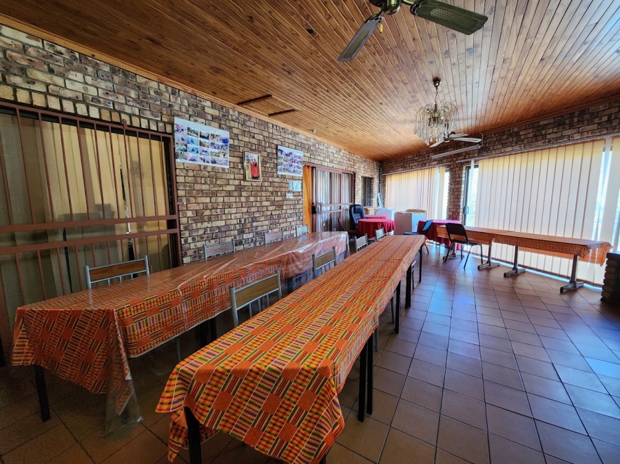 10 Bedroom Property for Sale in Sonheuwel Ext 1 Mpumalanga