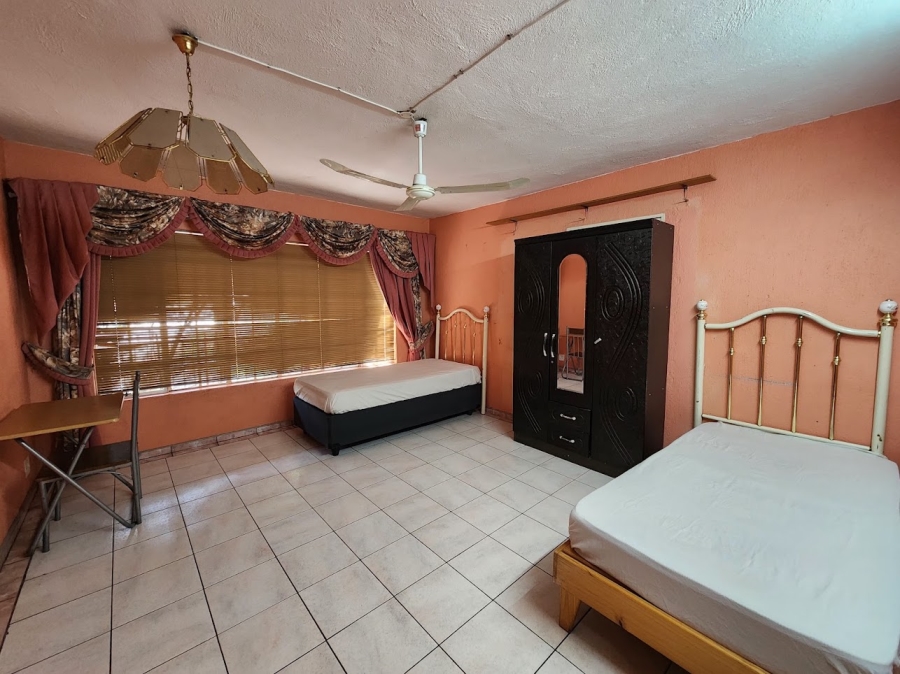 10 Bedroom Property for Sale in Sonheuwel Ext 1 Mpumalanga