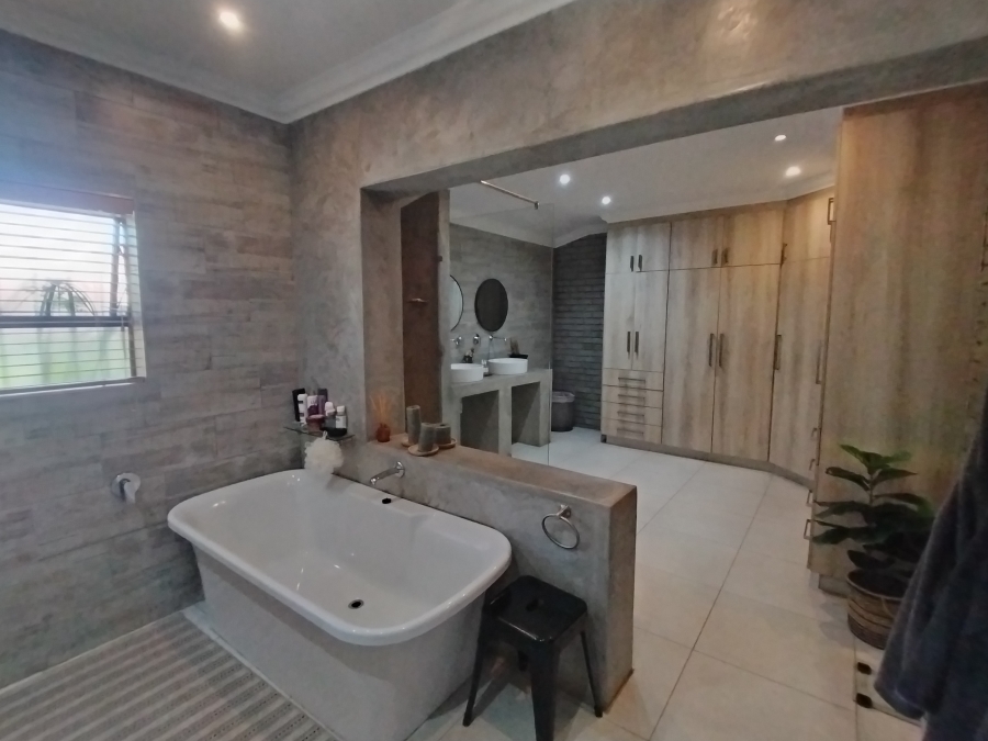 4 Bedroom Property for Sale in Piet Retief Mpumalanga