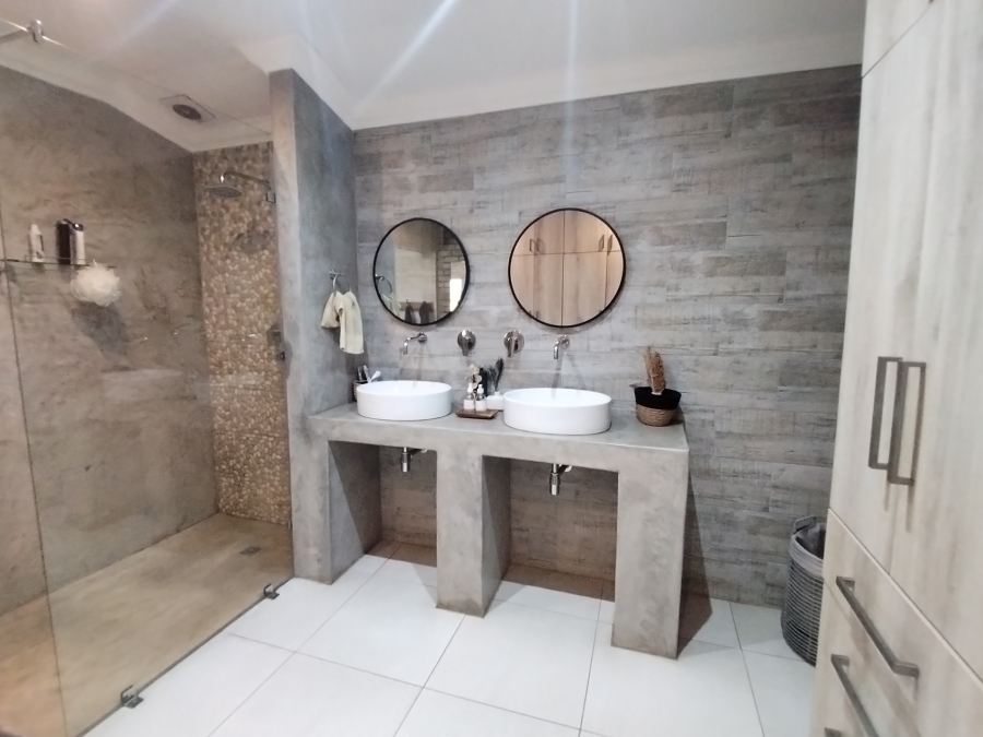 4 Bedroom Property for Sale in Piet Retief Mpumalanga