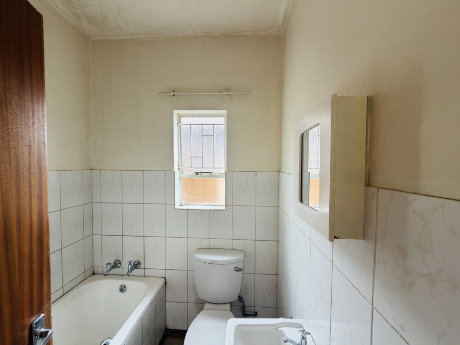 To Let 2 Bedroom Property for Rent in Aerorand Mpumalanga