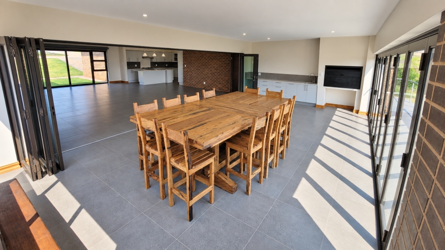 4 Bedroom Property for Sale in Bateleur Estate Mpumalanga