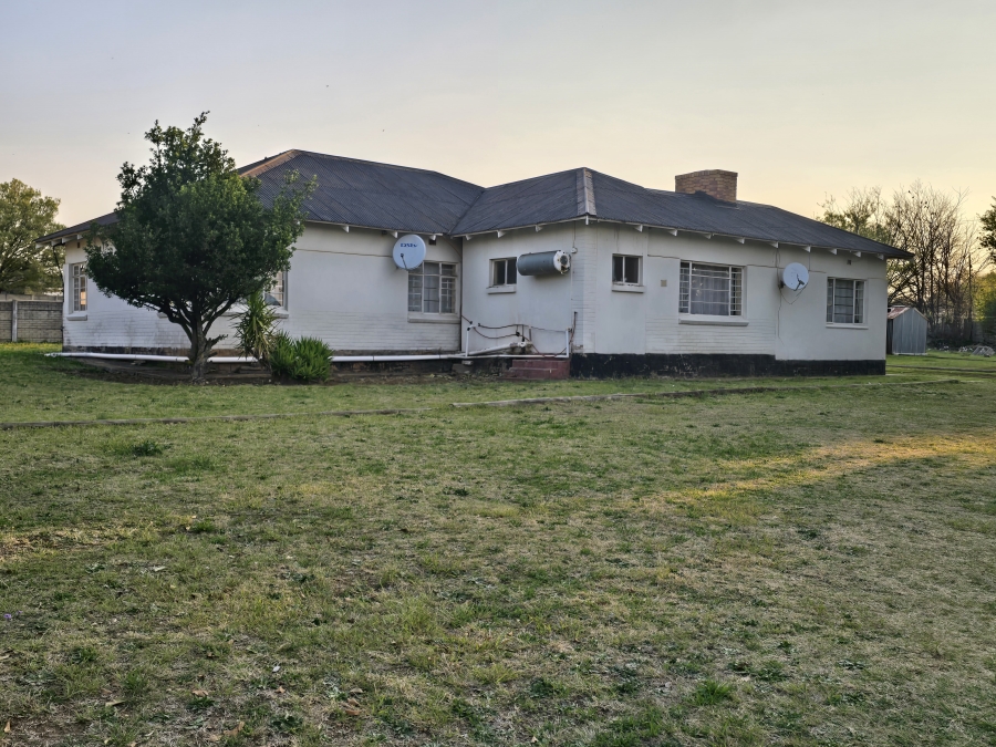 6 Bedroom Property for Sale in Balfour Mpumalanga