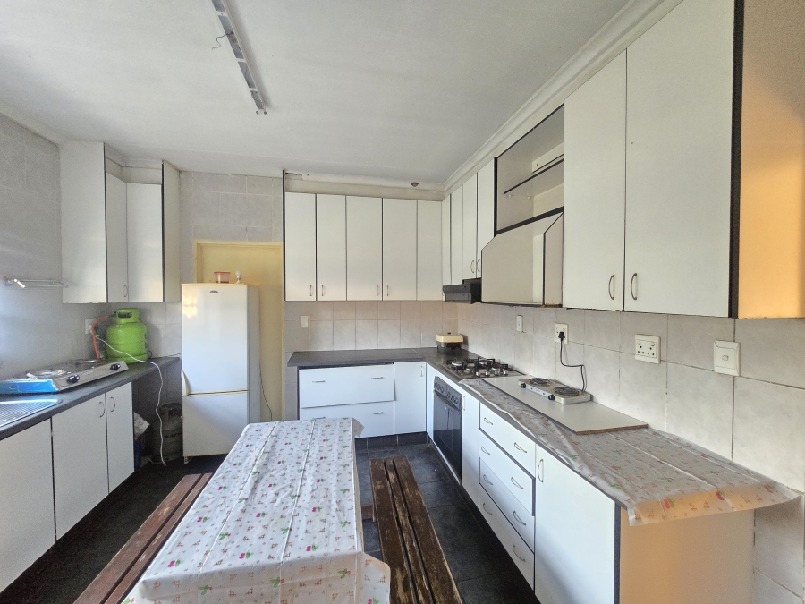 6 Bedroom Property for Sale in Balfour Mpumalanga