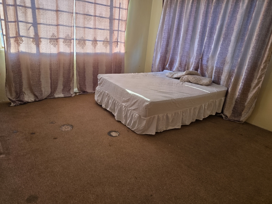 6 Bedroom Property for Sale in Balfour Mpumalanga