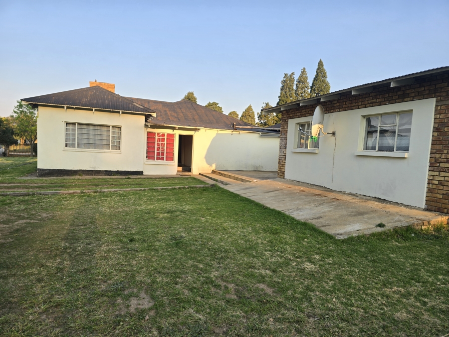 6 Bedroom Property for Sale in Balfour Mpumalanga