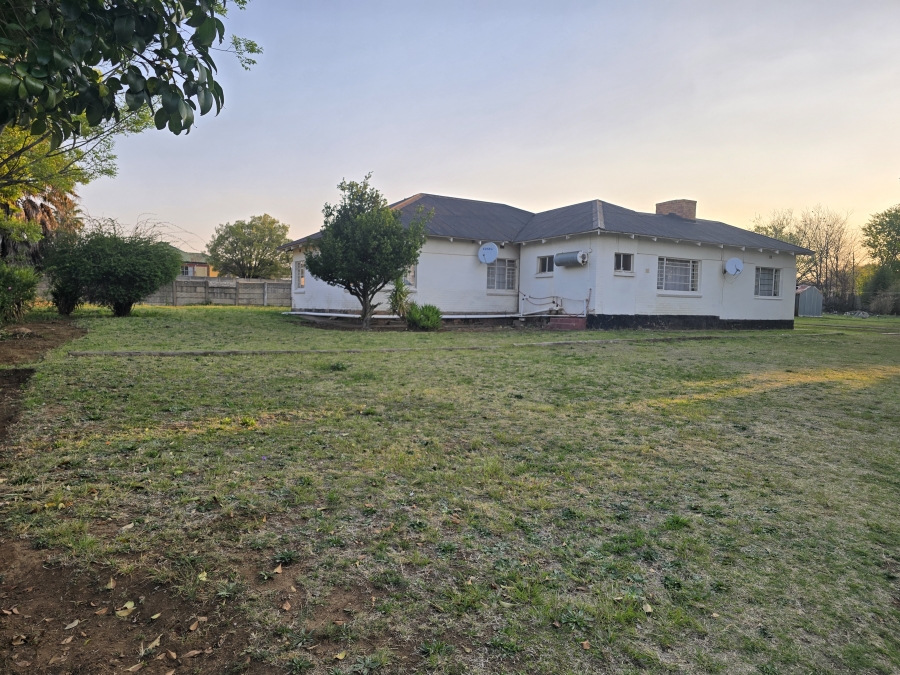 6 Bedroom Property for Sale in Balfour Mpumalanga