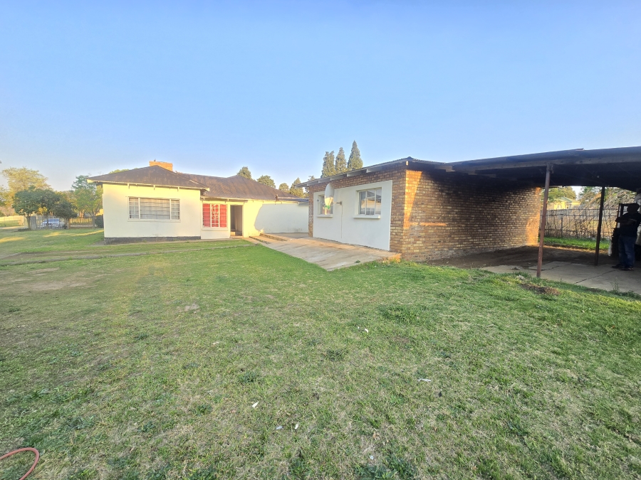 6 Bedroom Property for Sale in Balfour Mpumalanga