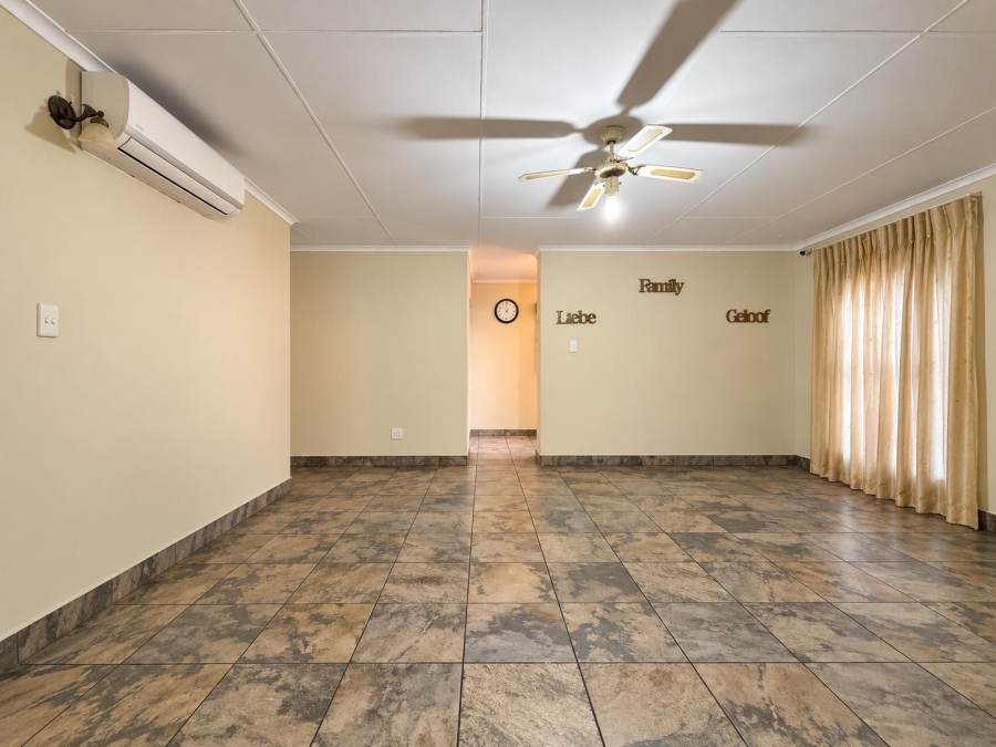 3 Bedroom Property for Sale in Secunda Mpumalanga