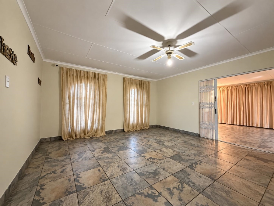 3 Bedroom Property for Sale in Secunda Mpumalanga