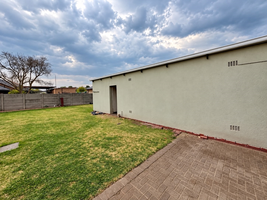 3 Bedroom Property for Sale in Secunda Mpumalanga