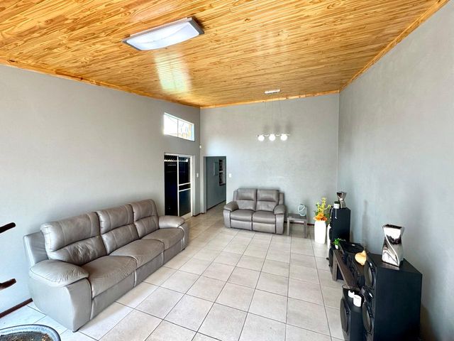 To Let 2 Bedroom Property for Rent in Secunda Mpumalanga