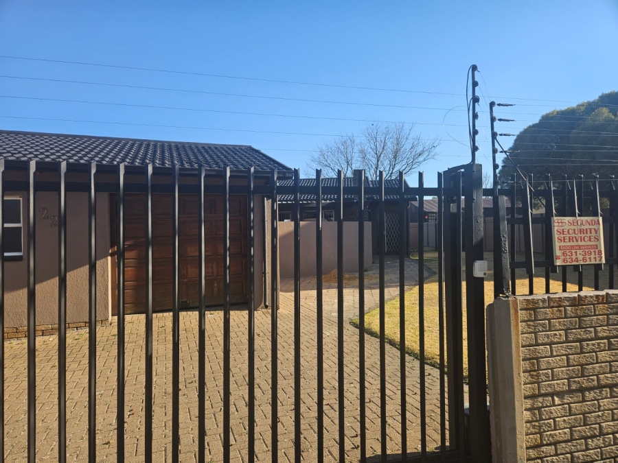 To Let 3 Bedroom Property for Rent in Secunda Mpumalanga
