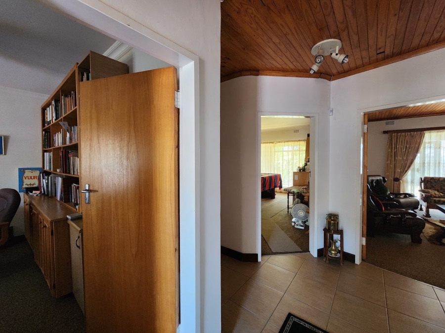 4 Bedroom Property for Sale in Nelspruit Ext 11 Mpumalanga
