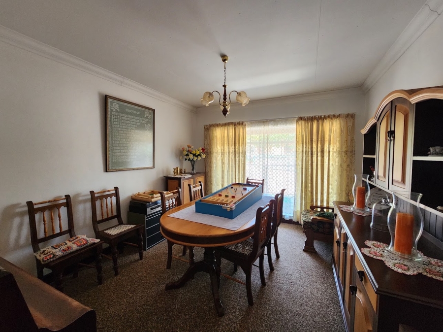4 Bedroom Property for Sale in Nelspruit Ext 11 Mpumalanga