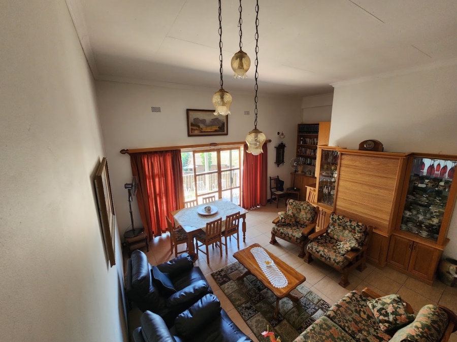 4 Bedroom Property for Sale in Nelspruit Ext 11 Mpumalanga