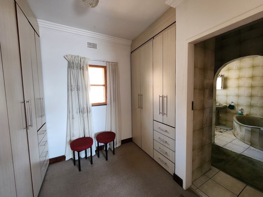 4 Bedroom Property for Sale in Nelspruit Ext 11 Mpumalanga