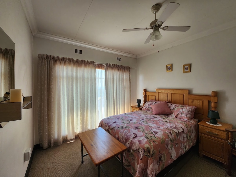 4 Bedroom Property for Sale in Nelspruit Ext 11 Mpumalanga