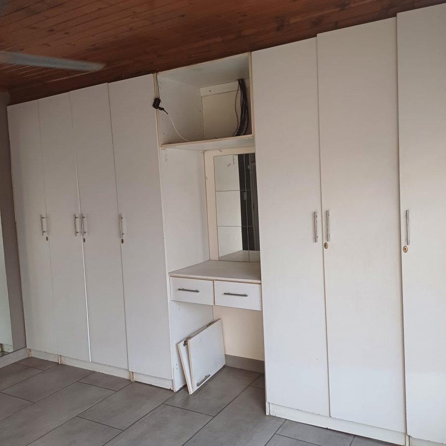 5 Bedroom Property for Sale in Tasbet Park Mpumalanga