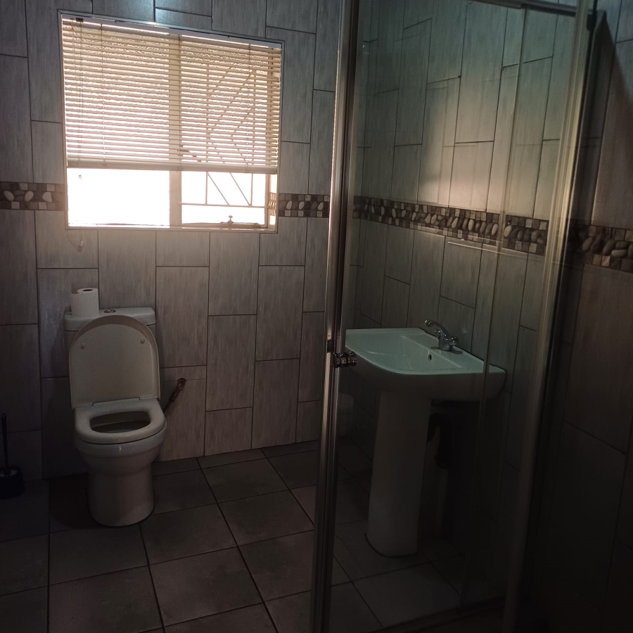 5 Bedroom Property for Sale in Tasbet Park Mpumalanga