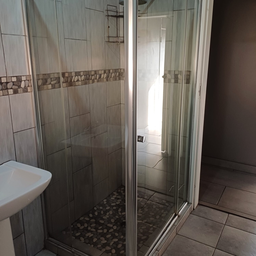 5 Bedroom Property for Sale in Tasbet Park Mpumalanga