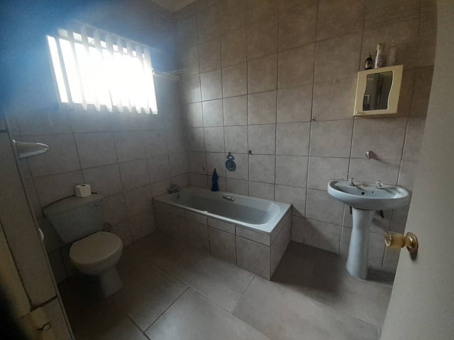 5 Bedroom Property for Sale in Tasbet Park Mpumalanga