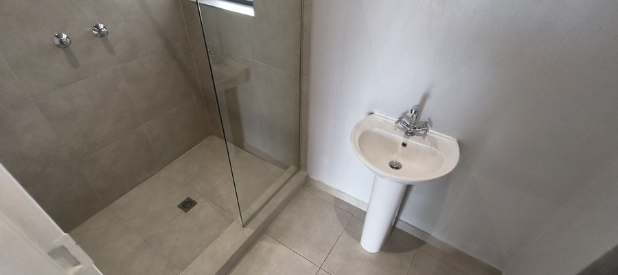 To Let 1 Bedroom Property for Rent in Nelspruit Ext 29 Mpumalanga