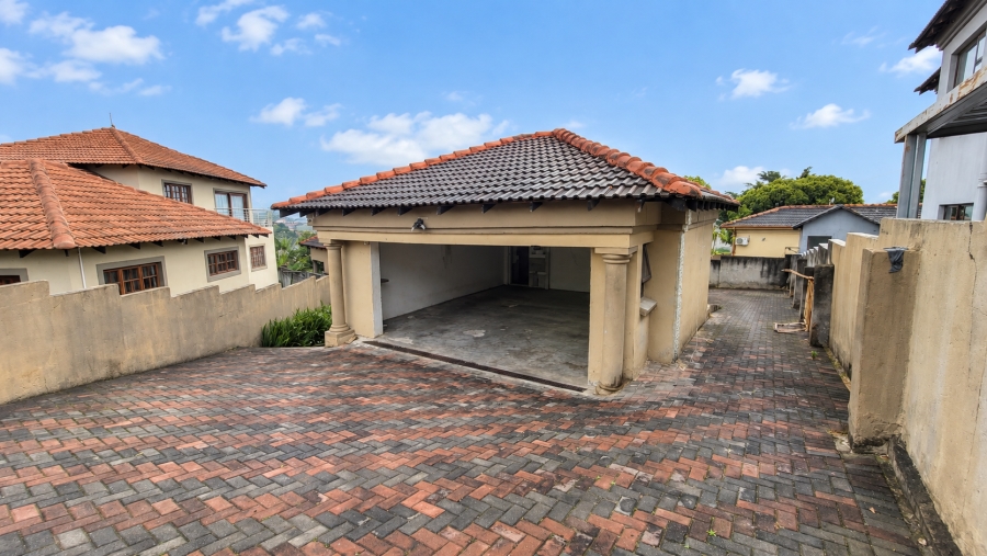 4 Bedroom Property for Sale in Stonehenge Mpumalanga