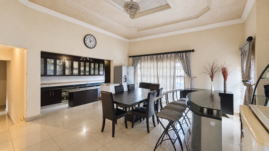 4 Bedroom Property for Sale in Stonehenge Mpumalanga