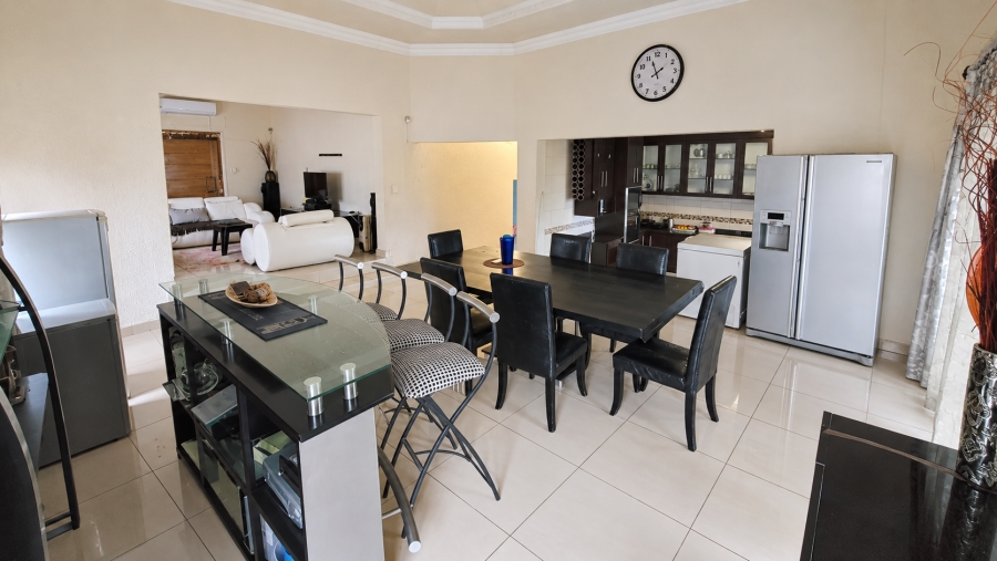 4 Bedroom Property for Sale in Stonehenge Mpumalanga