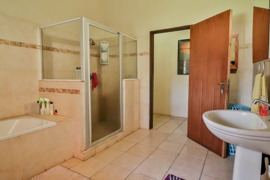 4 Bedroom Property for Sale in White River Mpumalanga