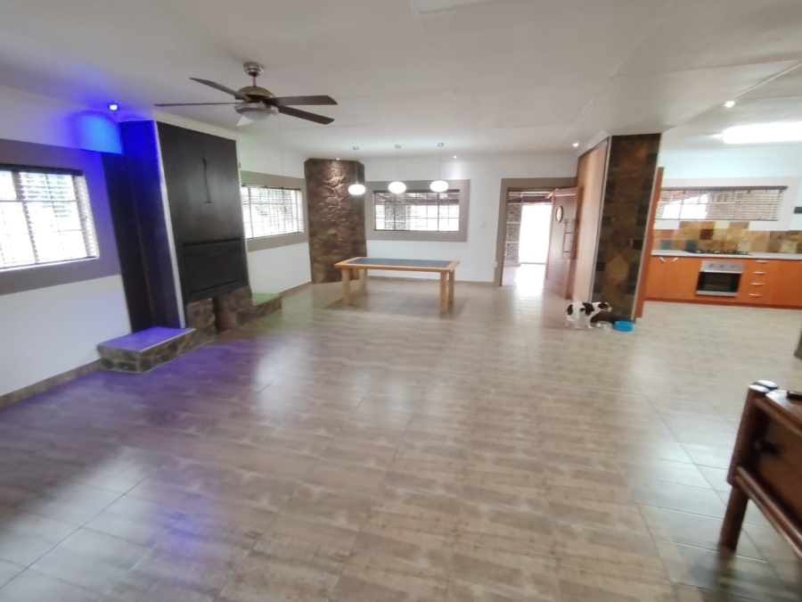 To Let 4 Bedroom Property for Rent in Highlands Ah Mpumalanga