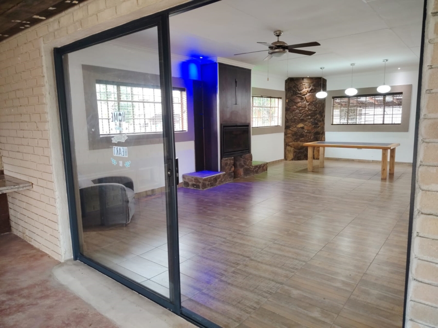 To Let 4 Bedroom Property for Rent in Highlands Ah Mpumalanga