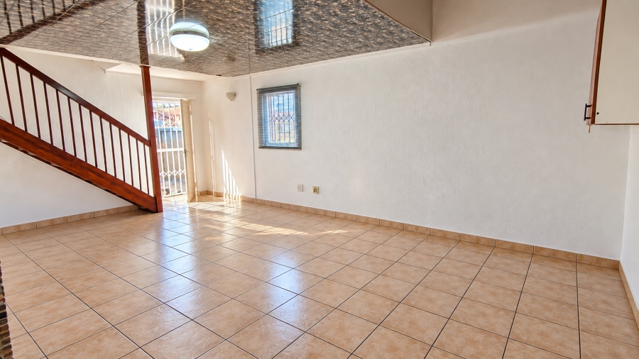To Let 2 Bedroom Property for Rent in West Acres Mpumalanga