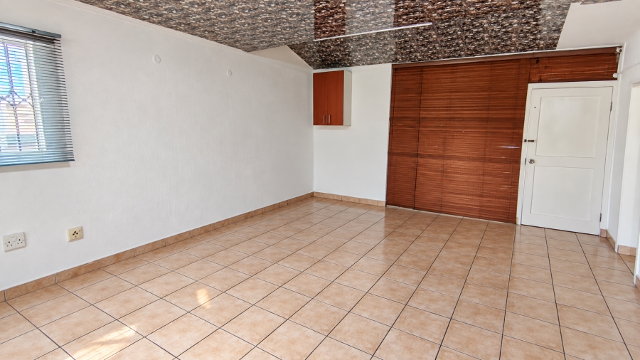 To Let 2 Bedroom Property for Rent in West Acres Mpumalanga