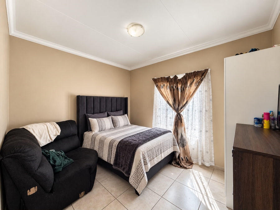 To Let 3 Bedroom Property for Rent in Terra Nova Mpumalanga