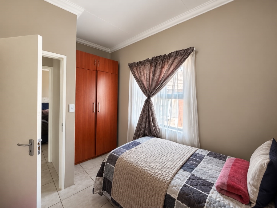 To Let 3 Bedroom Property for Rent in Terra Nova Mpumalanga