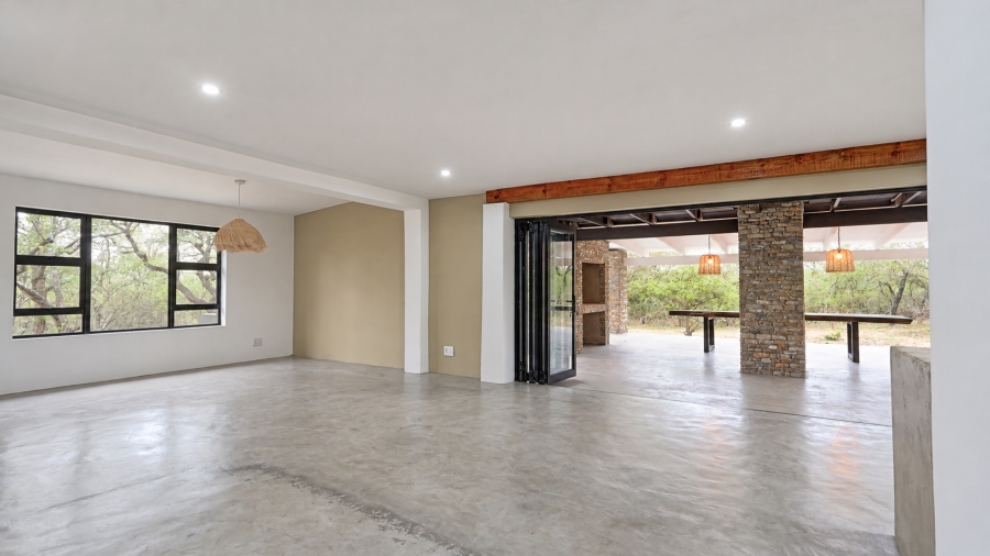 3 Bedroom Property for Sale in Marloth Park Mpumalanga