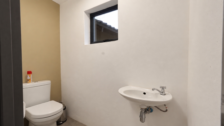 3 Bedroom Property for Sale in Marloth Park Mpumalanga