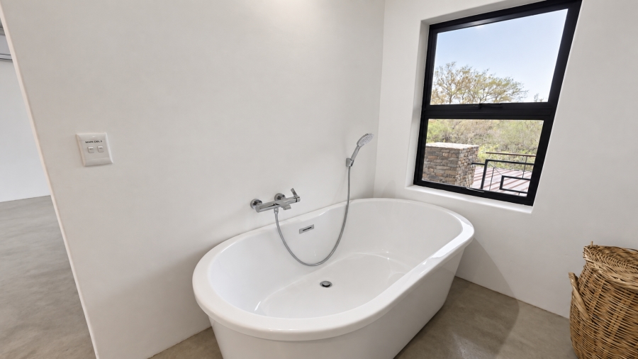 3 Bedroom Property for Sale in Marloth Park Mpumalanga