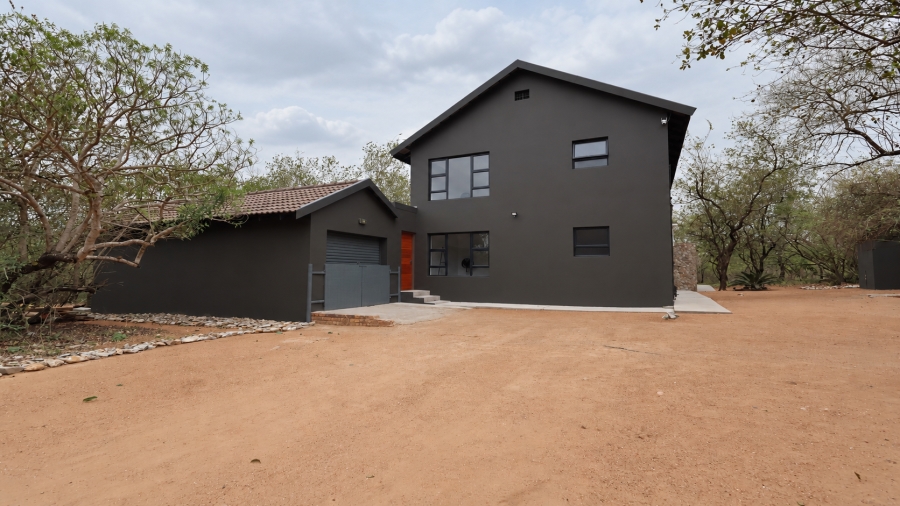 3 Bedroom Property for Sale in Marloth Park Mpumalanga